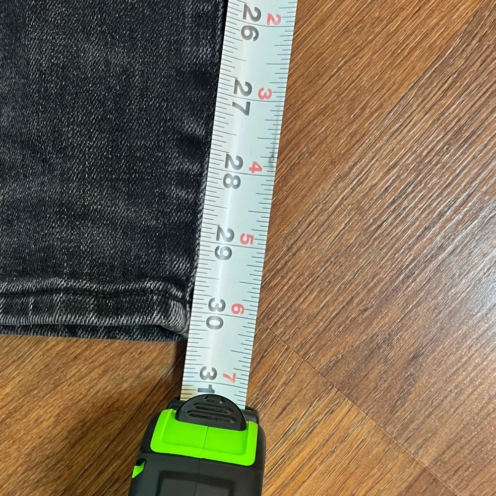 AE - Men's Distressed Skinny Jeans in Black - 36 x 32 - Picture 9 of 10